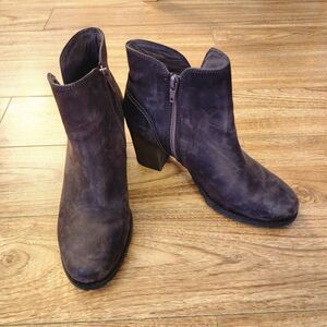 Clarks Verona Trish Brown Leather Ankle Booties Size 8 Soft Cushion NWOT